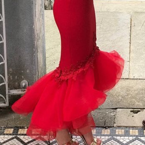 RED handmade Tarik Ediz red dress in size XS worn once for engagement pictures. - Picture 4 of 5